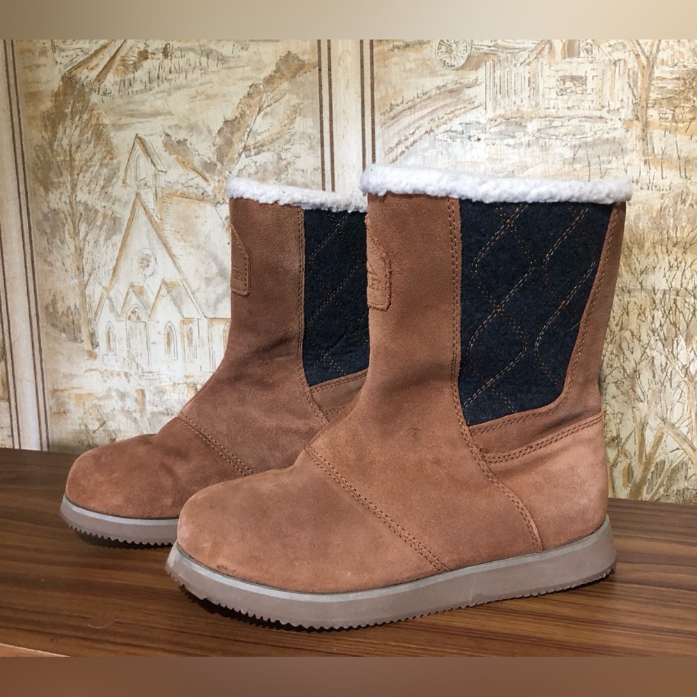 ⭐️Like NEW⭐️McKinley Kimberly II Boot •Size 8/39 •Easy Slip on Slipper Boot